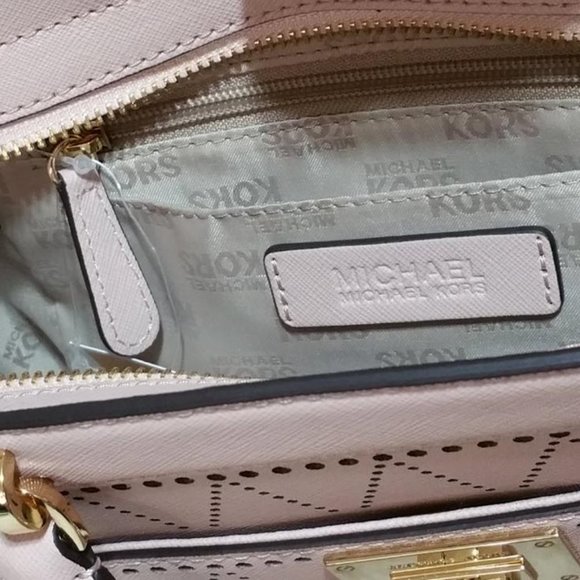 MICHAEL KORS vanilla gold Tina Messenger tote Leather Satchel Bag Vivianne NWT - Picture 2 of 11